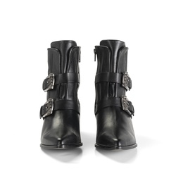 Livigno Tronchetto with calf buckles, black, 40 EU